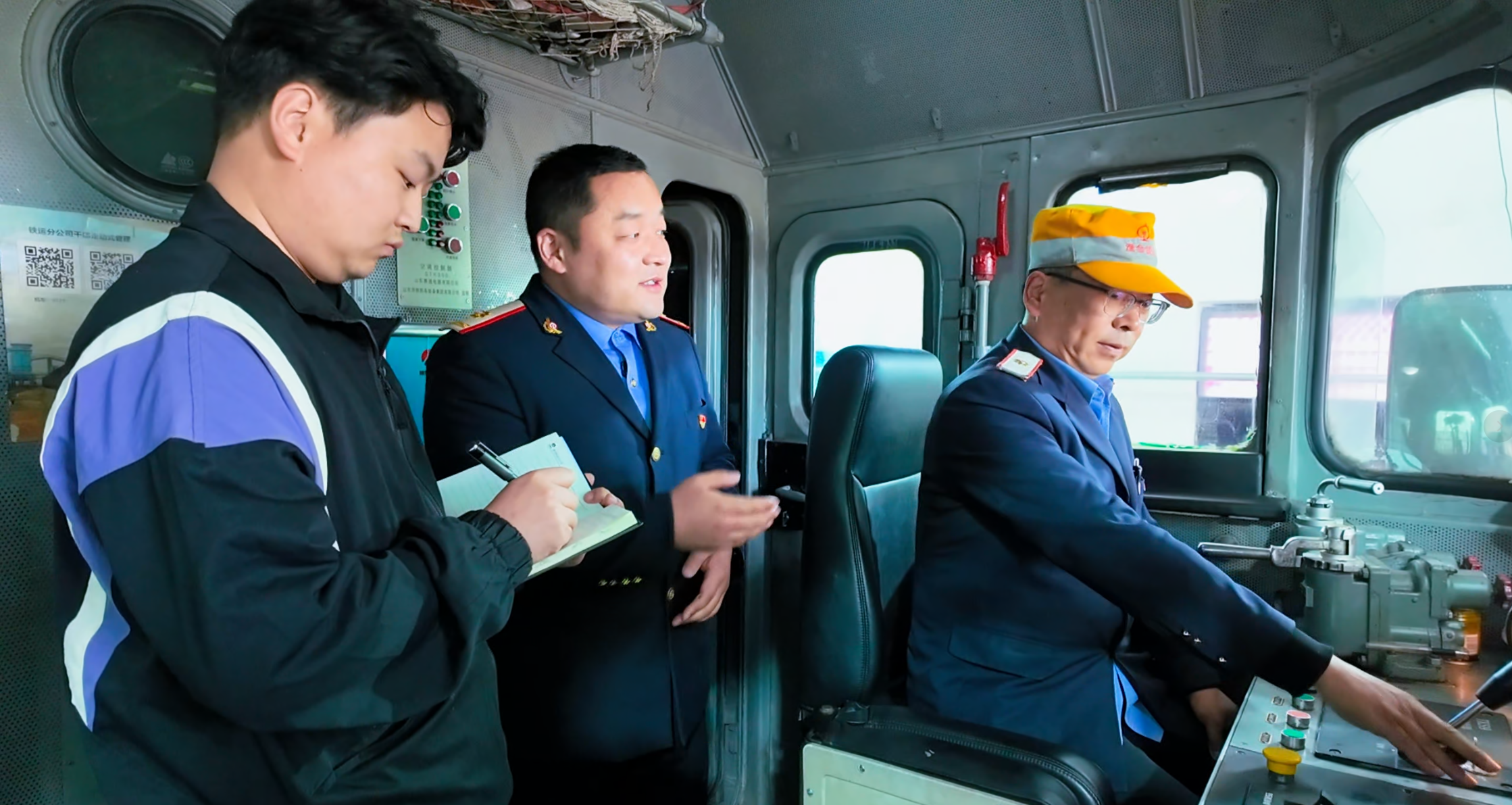 ƽ���ĳκ�����