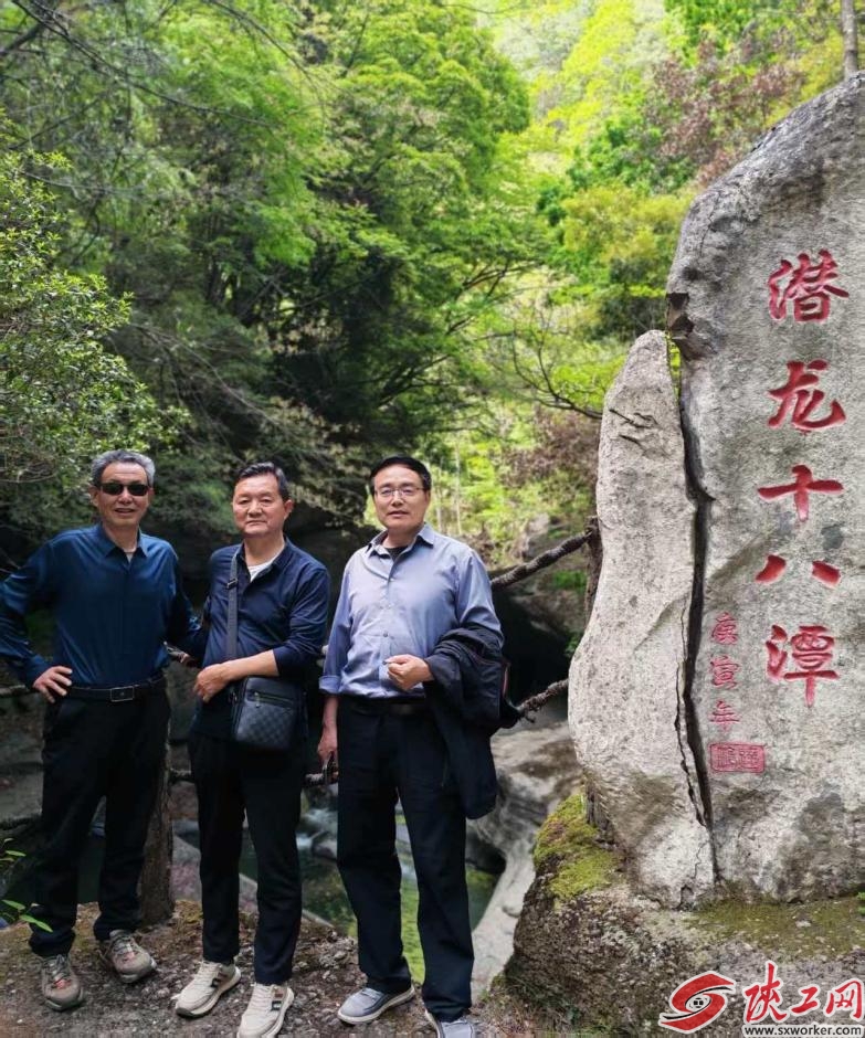 9c792d41e22272399b909dfc256a3fdd