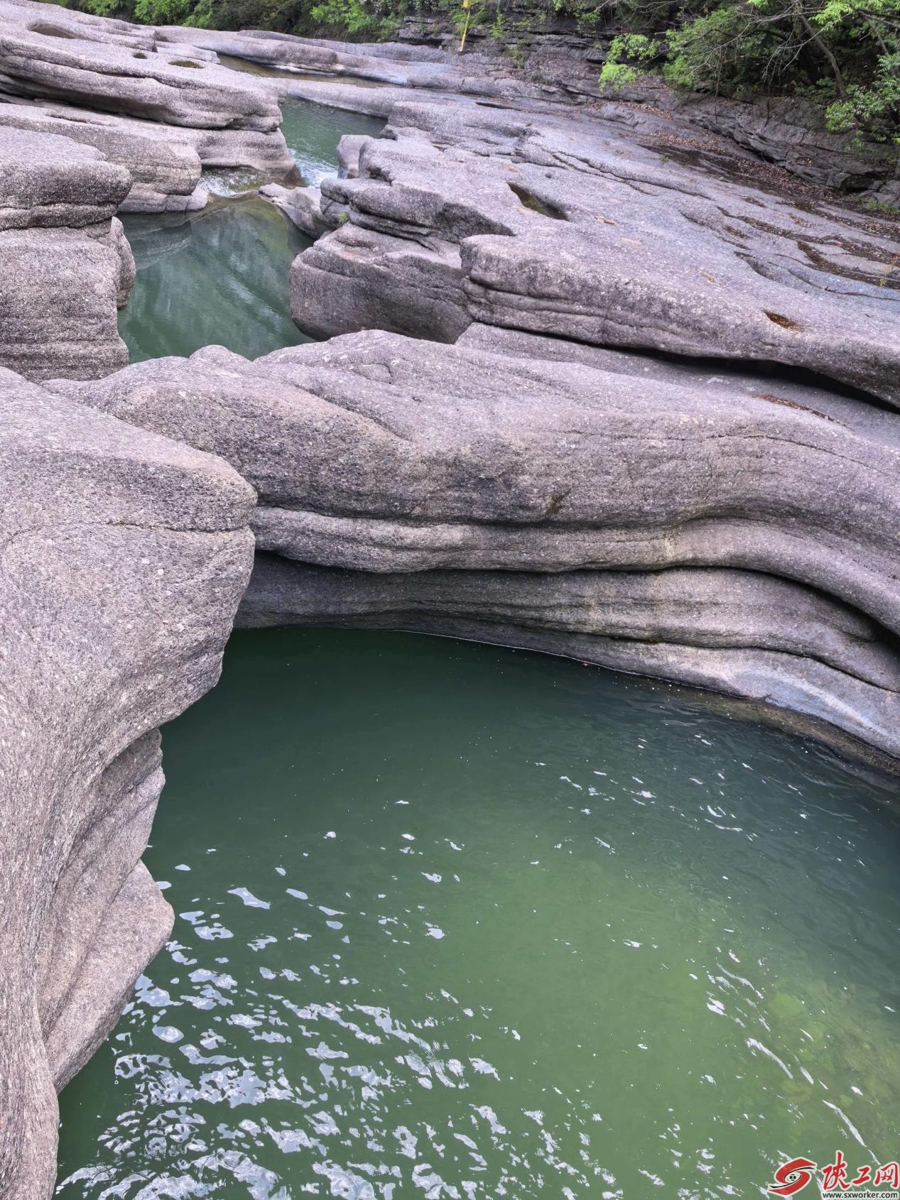 9ca6c3218255070e3e5c39d824b66311