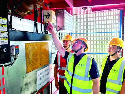 ���ף�����Ա�͵ó�����ǰ�桱